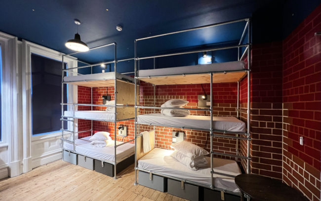 It's up to you - Bunk beds - Front view